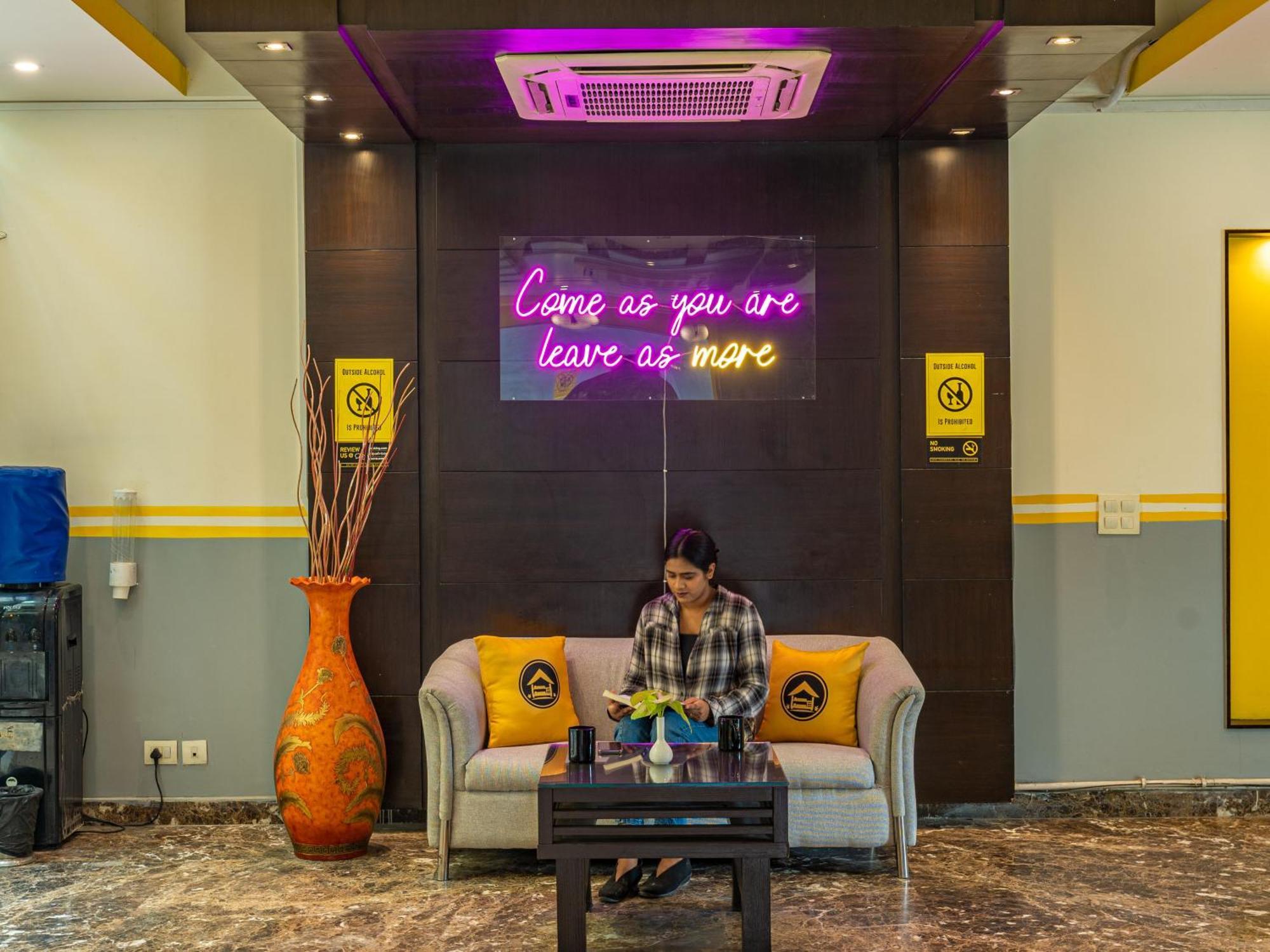 The Hosteller Delhi New Delhi Ngoại thất bức ảnh