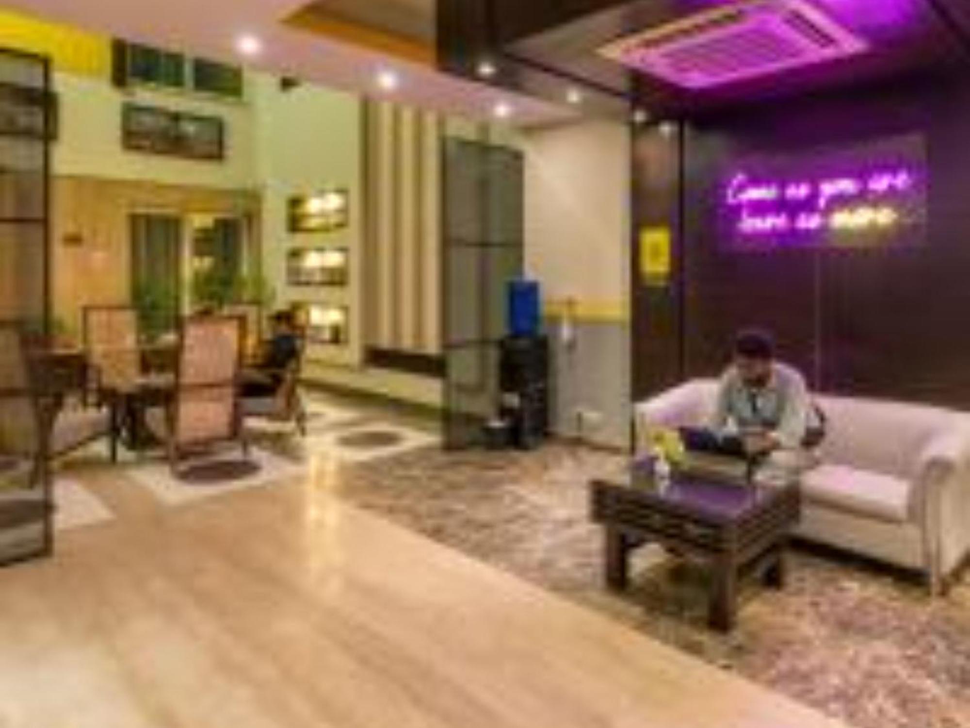 The Hosteller Delhi New Delhi Ngoại thất bức ảnh